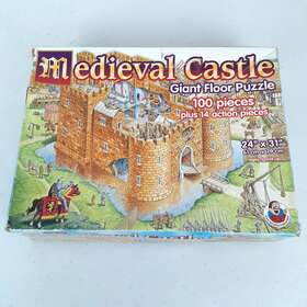 Frank Schaffer Publications 017257565268 Vintage 1997 Medieval Castle Giant Floor Puzzle 100 Pc 24 Inch X 31
