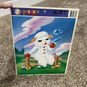 Golden 033500083358 Vtg 1994 Tray Puzzle Lamb Chops And Friends Blowing Bubbles 20 Piece Age 3-7