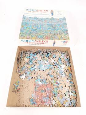 Great American Puzzle Factory 010563092428 Vintage Wheres Waldo #9242 The Deep-sea Divers - 18x24 550pc Complete