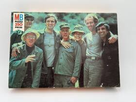 Milton Bradley 020587554604 Vintage 1981 Mash Tv Show 250 Piece Jigsaw Puzzle Has All Pieces