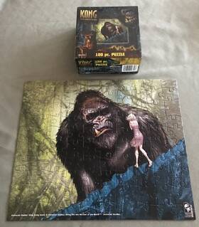 Pressman 021853048728 King Kong The 8th Wonder Of World 100 Piece Childrens Puzzle 2005