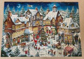 Ravensburger 005556154777 Christmas Village Lim Ed 2004 - 1000 Piece Jigsaw Puzzle Complete