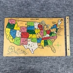 Vtg. 1994 Small World Toys 18.5 X 12 Wooden Usa Map Puzzle No. 2560 - Complete. Fixed Price $39.99.