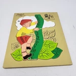 Vintage Playskool Jack & The Beanstalk Wood Inlaid Puzzle 186-12 22 Pieces. Fixed Price $39.99.