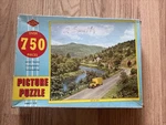 Vintage Warren Built Rite Picture Puzzle 750 Pieces Family Size. Fixed Price $10.00.