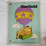 Vintage Garfield Frame Tray Puzzle 25 Pieces Milton Bradley 1978. Fixed Price $17.50.