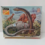 Dinosaurs Puzzle Complete Golden 200 Pc Allosaurus Apatosaurus 14"X18". Fixed Price $10.99.