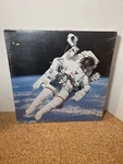 Spaceman Jigsaw Puzzle 550 Pieces Hoyle Products 1989 New Sealed. Fixed Price $16.40.