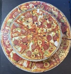 Springbok Pizza Puzzle Mama Mia Circular Jigsaw Complete Hallmark PZL6048 Round. Fixed Price $100.00.