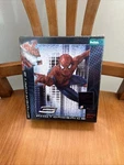 New Spider-man 300 Pc Photomosaics Puzzle & Poster Spiderman Buffalo Game. Fixed Price $18.66.