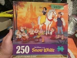 250 Pc. " Walt Disney Classic Snow White Golden Premier Puzzle Complete. Fixed Price $8.99.
