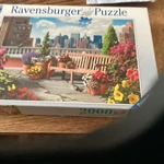 Ravensburger Rooftop Garden 2000 Piece Large Format Jigsaw Puzzle 27X20 Complete. Fixed Price $20.00.