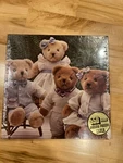 New 550 Piece Jigsaw Puzzle By Hoyle "buttons & Bows" Sealed. Fixed Price $24.00.