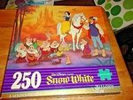 250 Pc. " Walt Disney Classic Snow White Golden Premier Puzzle Complete. Fixed Price $14.39.