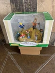 Lemax Table Decoration 2005 Leafpile Frolic #53506 New In Box Accent Vtg. Fixed Price $19.79.