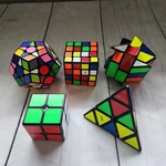 Rubiks Cube Lot Of 5 Magic Twist Puzzle Brain Teaser Various Brands. Fixed Price $22.00.